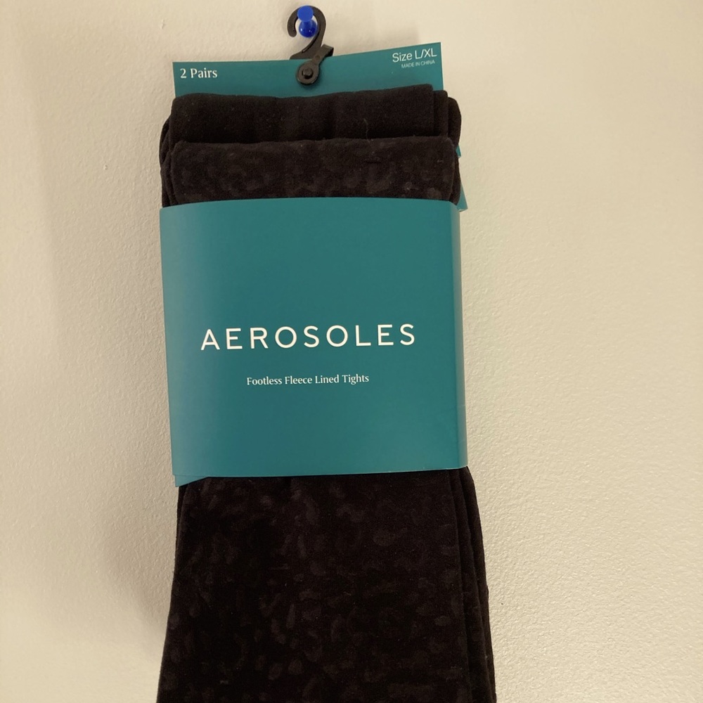 Unopened Aerosoles Fleece Lined Black Leggings
